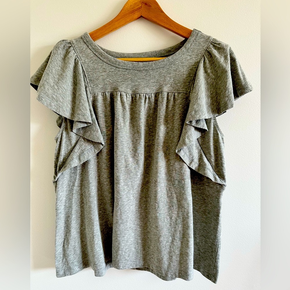 Ruffle tshirt
